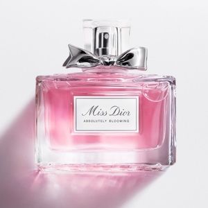 Miss dior absolutely blooming